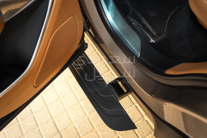 2023 Land Rover Range Rover HSE