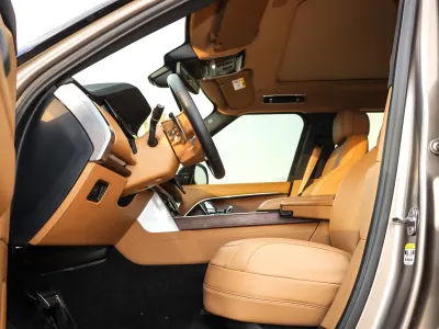 2023 Land Rover Range Rover HSE