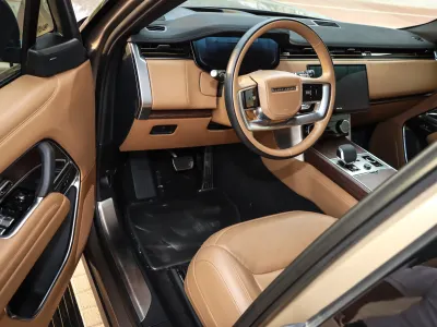 2023 Land Rover Range Rover HSE