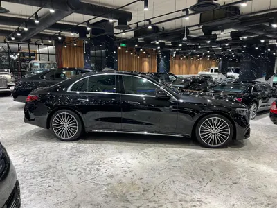 2025 Mercedes-Benz E 200