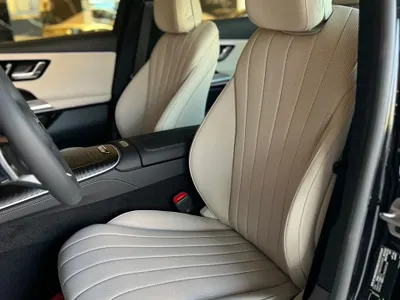 2025 Mercedes-Benz E 200