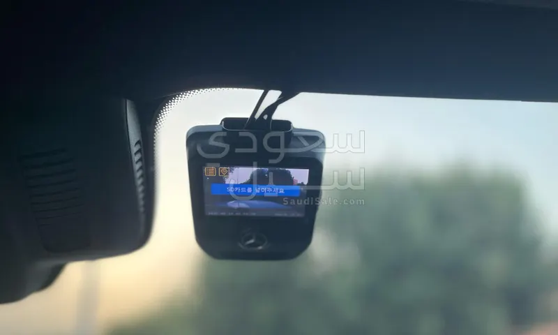2022 مرسيدس - بنز إي 350
