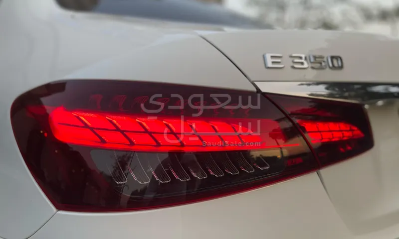 2022 مرسيدس - بنز إي 350