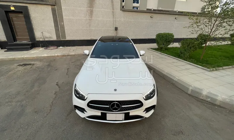 2022 مرسيدس - بنز إي 350