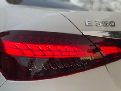 2022 مرسيدس - بنز إي 350