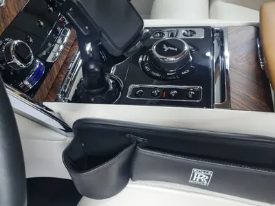 2022 Rolls-Royce Cullinan Silver Badge
