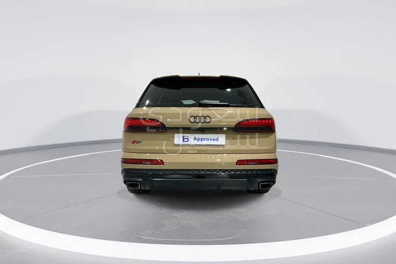2024 Audi Q7 S line