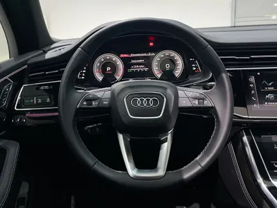 2024 Audi Q7 S line