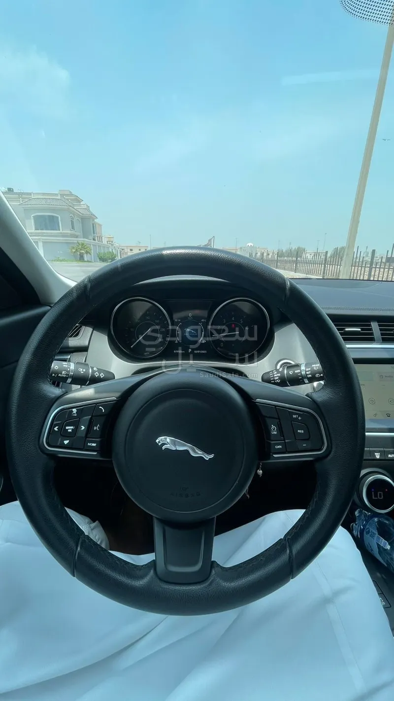 2020 Jaguar E-Pace