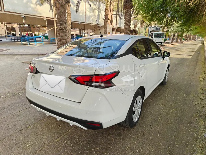 2022 Nissan Sunny