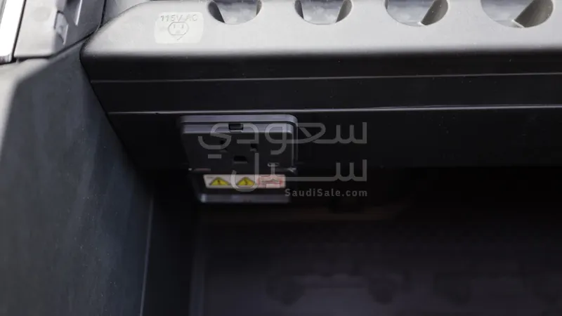 2025 دودج رام تي ار اكس