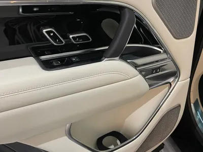 2025 Land Rover Range Rover Autobiography
