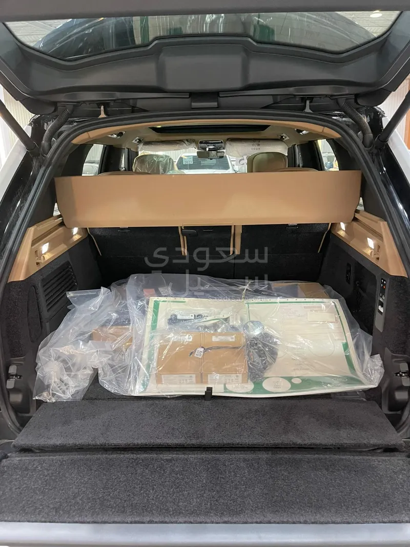 2025 Land Rover Range Rover Autobiography