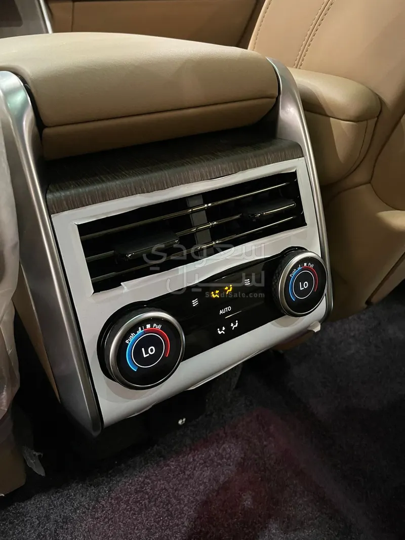 2025 Land Rover Range Rover Autobiography