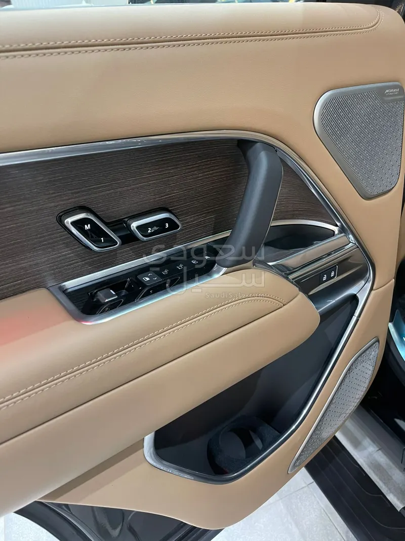 2025 Land Rover Range Rover Autobiography