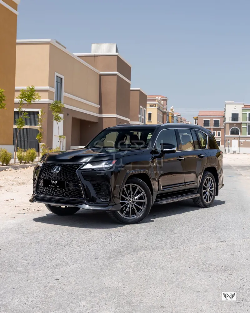2024 Lexus LX 600 F