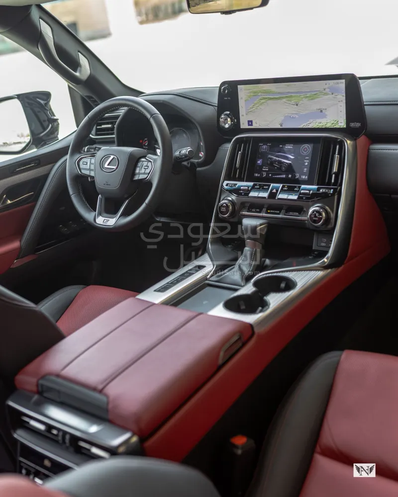 2024 Lexus LX 600 F