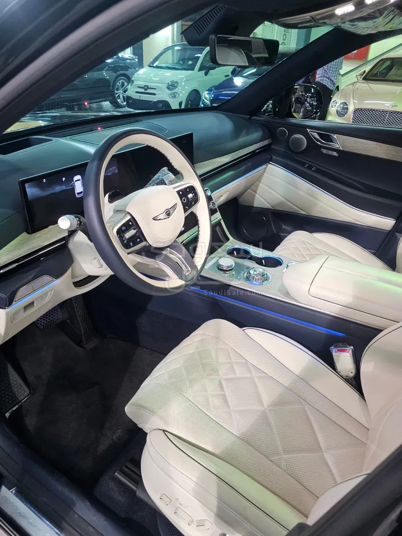 2025 Genesis GV 80