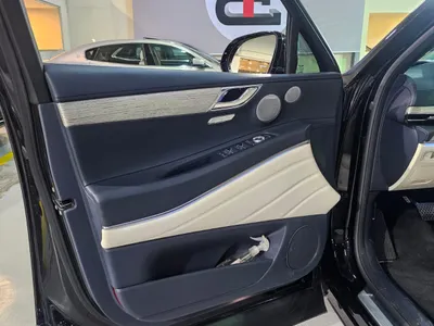 2025 Genesis GV 80