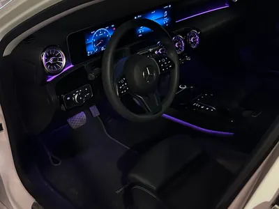 2020 مرسيدس - بنز أي 220