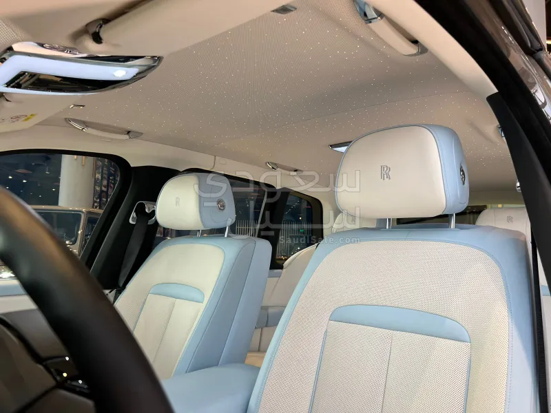 2025 Rolls-Royce Cullinan Silver Badge