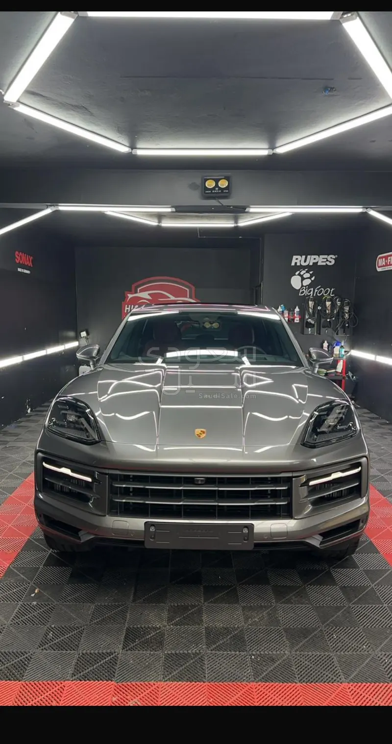 2024 Porsche Cayenne S