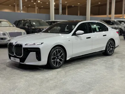 2025 BMW 7 Series 735i