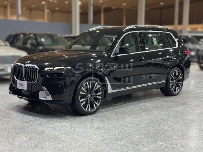 2023 BMW X Series 7