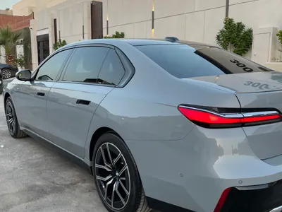 2024 BMW 7 Series 735Li