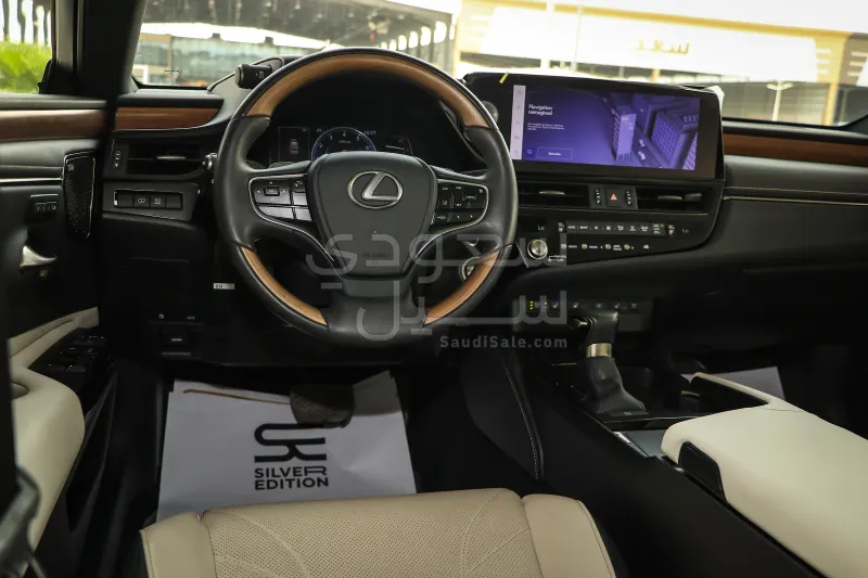2023 Lexus ES 350