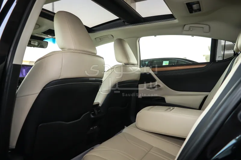 2023 Lexus ES 350