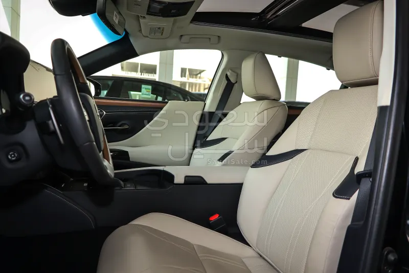 2023 Lexus ES 350