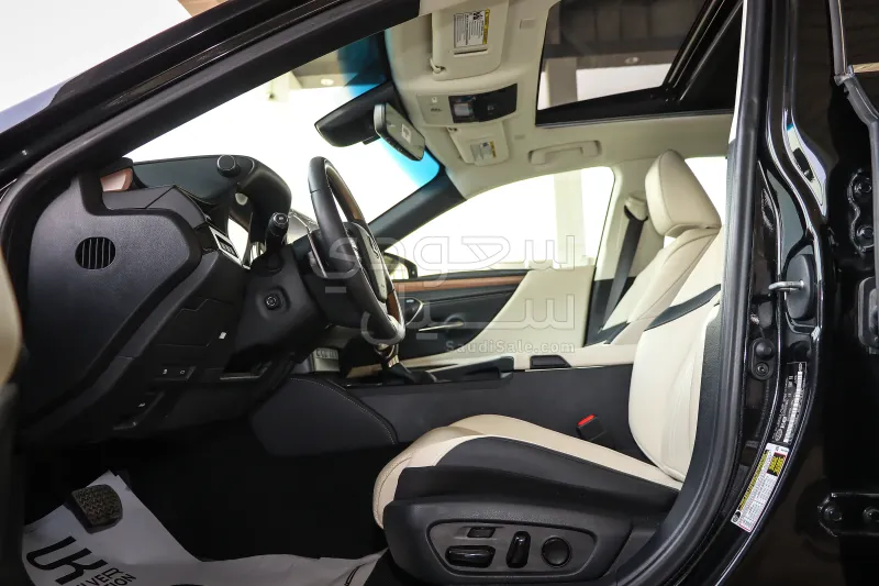 2023 Lexus ES 350