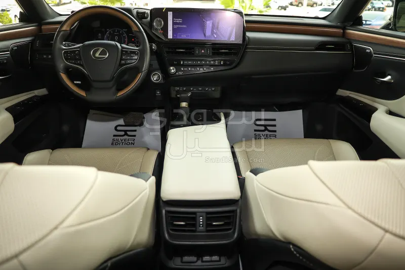 2023 Lexus ES 350