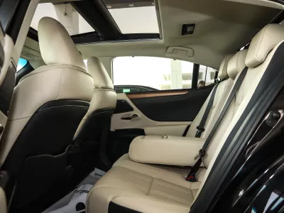 2023 Lexus ES 350