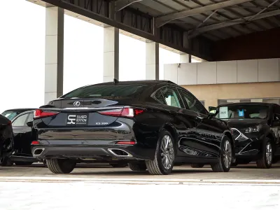 2023 Lexus ES 350