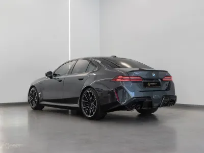 2025 BMW M Series M5