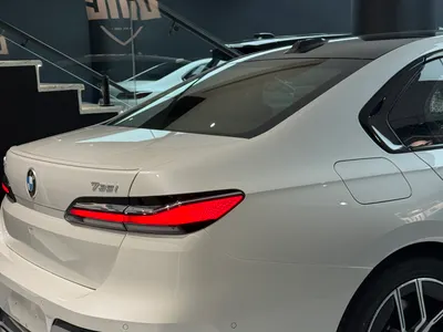 2025 BMW 7 Series 735i