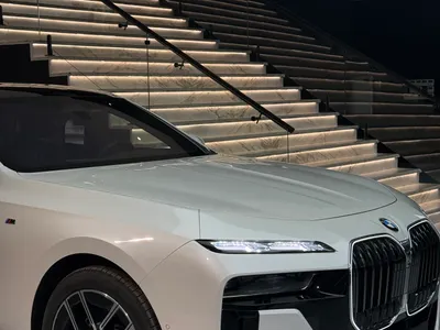 2025 BMW 7 Series 735i