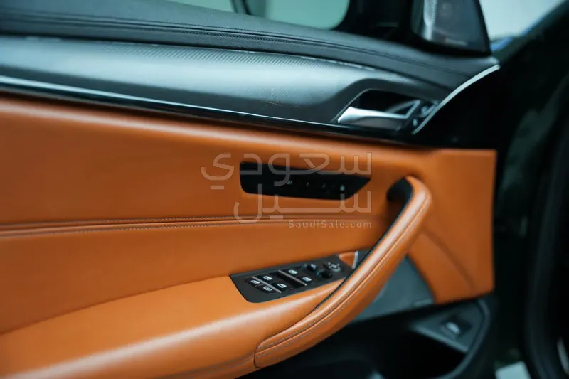 2023 BMW M Series M5 Competition