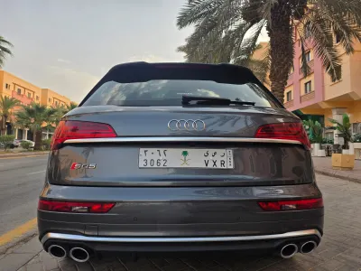 2023 Audi SQ5