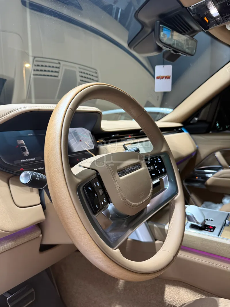 2025 Land Rover Range Rover SV Autobiography