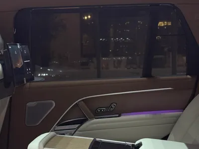 2025 Land Rover Range Rover SV Autobiography