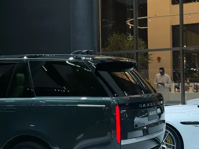 2025 Land Rover Range Rover SV Autobiography