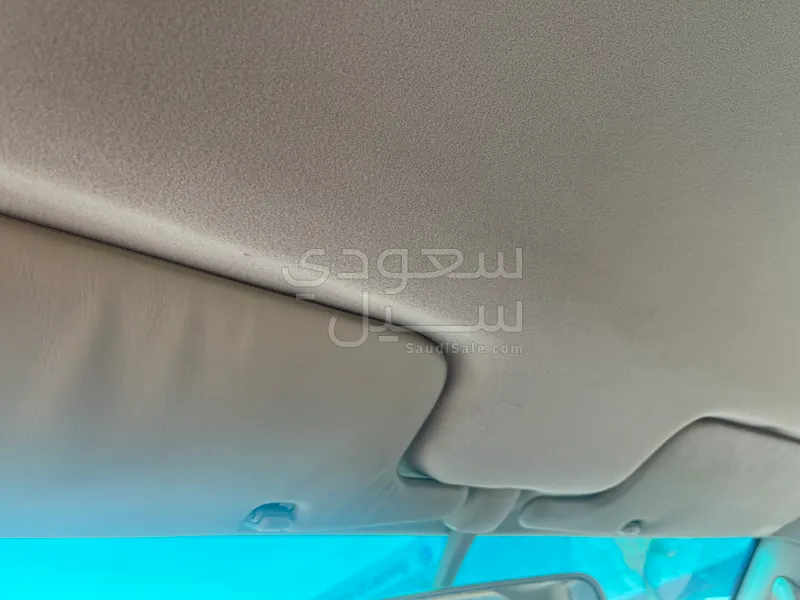 2004 Toyota Land Cruiser GX