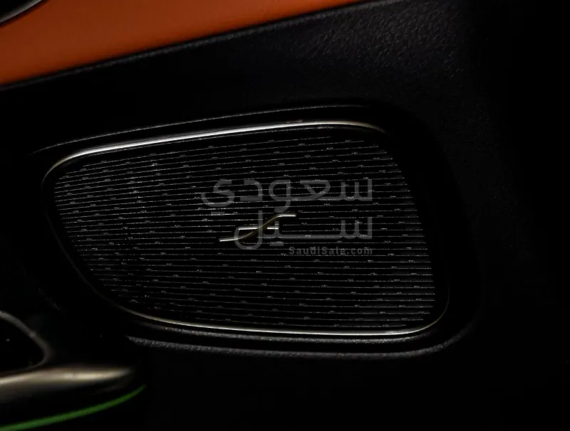 2025 Mercedes-Benz C 200