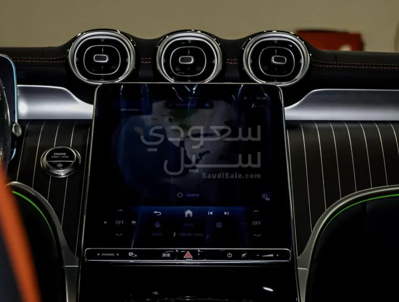 2025 Mercedes-Benz C 200