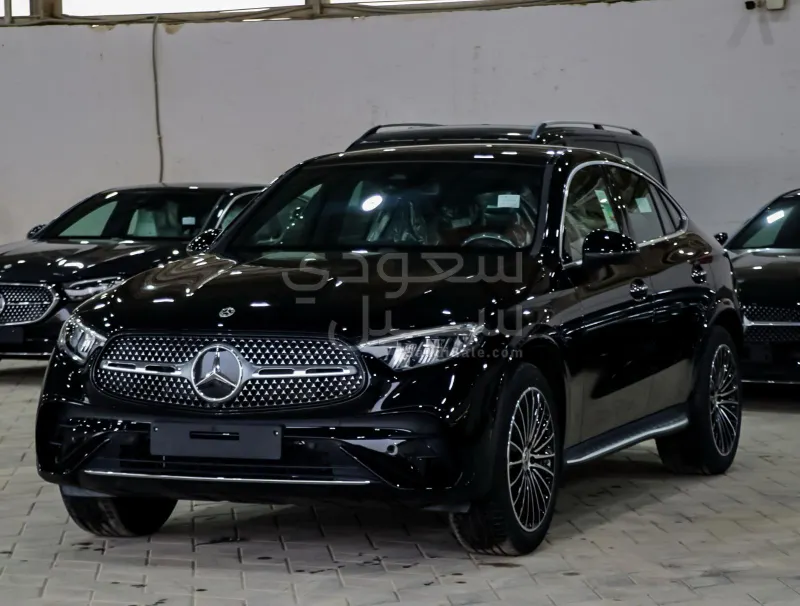 2025 Mercedes-Benz C 200