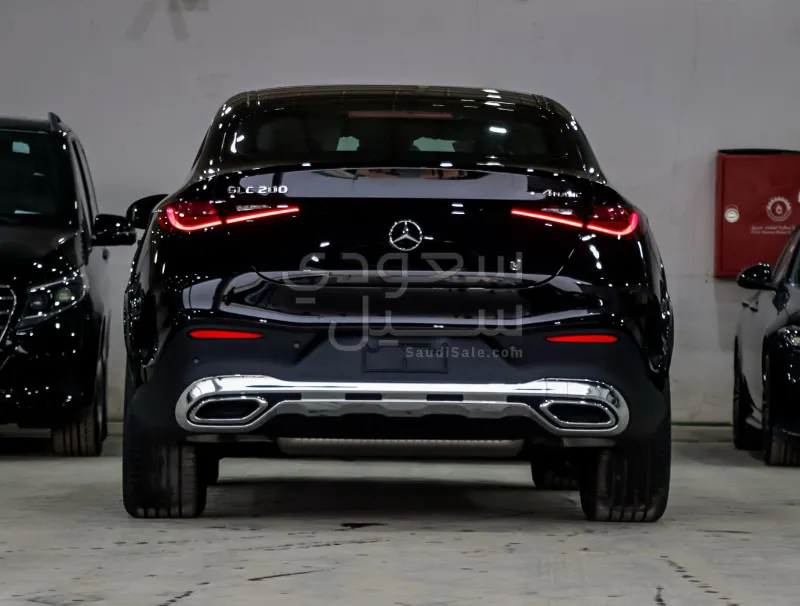 2025 Mercedes-Benz C 200