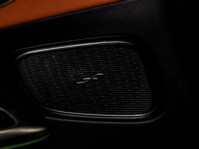 2025 Mercedes-Benz C 200